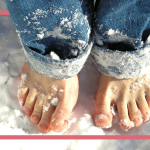 gepflegte Füße im Schnee